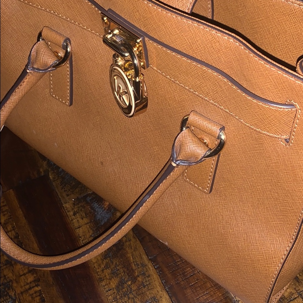 ‼️SALE‼️MK👜PURSE